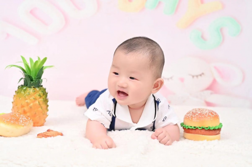 南昌宝宝老是溢奶